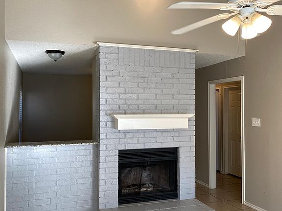 5th image of 703 S Elm St APT A
