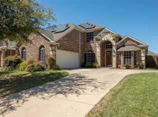 5760 Skinner Way, Grand Prairie, TX 75052