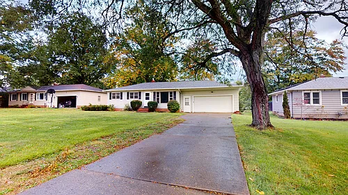 13686 Harper Rd Photo 1