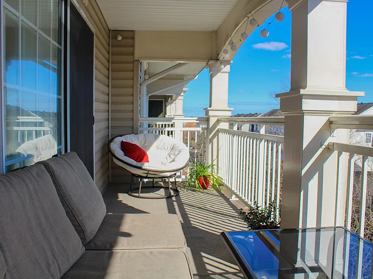 5108 Donovan Dr #408 — Photo 7
