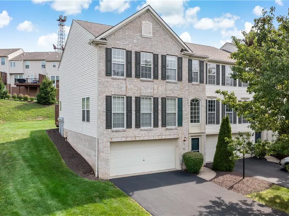 1501 Michael Dr, Pittsburgh, PA 15227