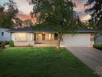 919 Santa Rosa Ave, Wheaton, IL, 60187