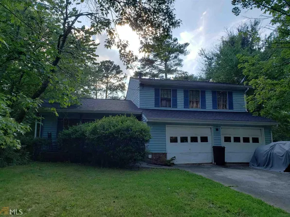 6107 Katherine Rd, Rex, GA 30273