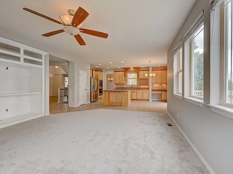 22848 E Euclid Cir — Photo 10