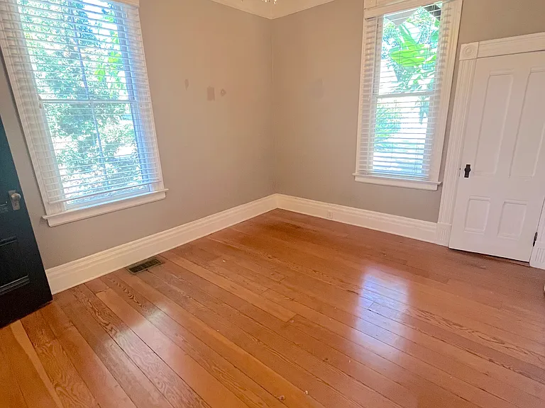 703 Manzanita Ave — Photo 16