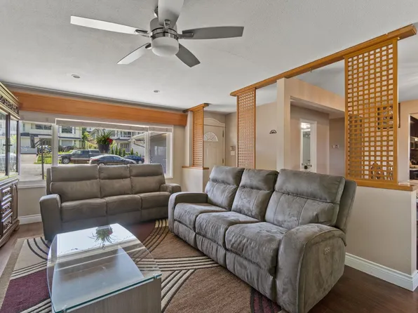 11625 99th Ave, Surrey, BC V3V 2M2