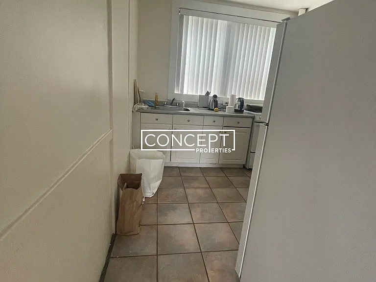 518-520 Cambridge St #3 — Photo 7