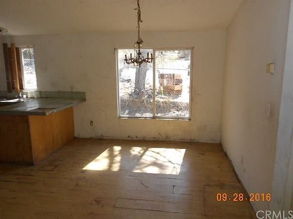 3rd image of 3120 Country Club Dr