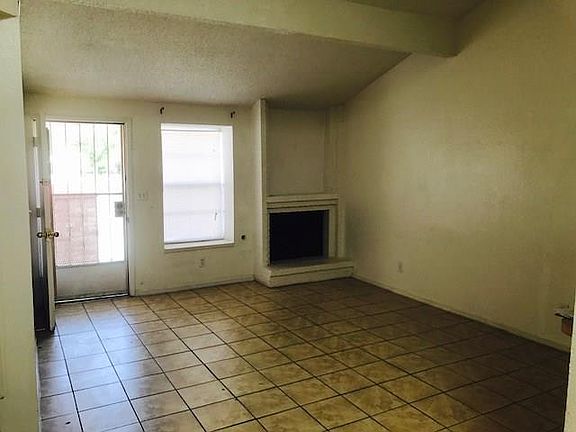 4th image of 10508 Shannon Pl APT D