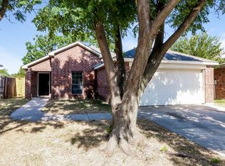 9312 Aubree Ct, Fort Worth, TX 76140
