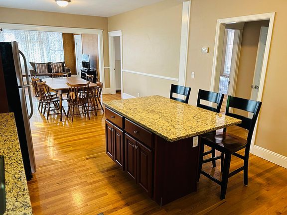 4th image of 53 Huxley Ave Floor 2