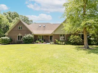 1400 Hickory Hill Dr, Franklin, IN 46131