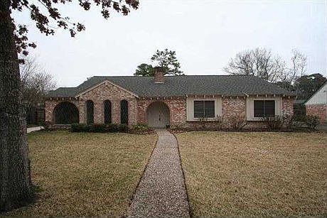 1st image of 5930 Pebble Springs Dr