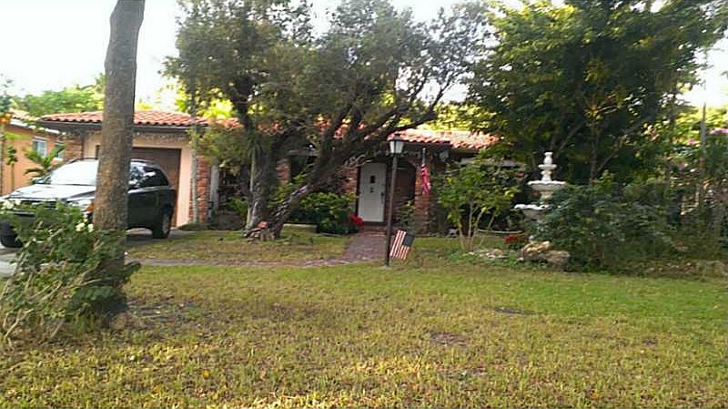 1st image of 1421 Alegriano Ave