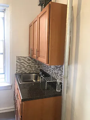 Rented by New York Residence | media 25