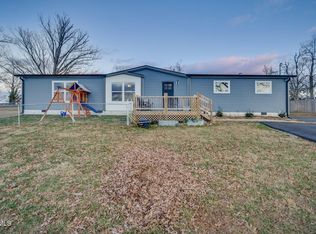 593 Summerville Rd, Kingsport, TN 37663