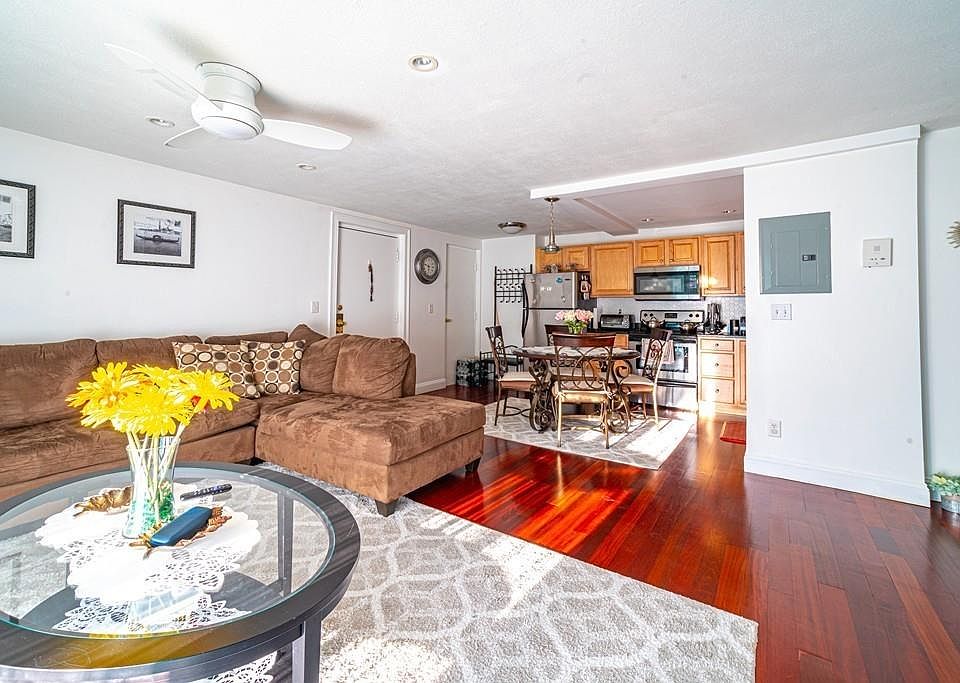 Commercial St Apartments Braintree, MA Zillow