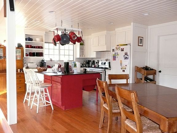 4th image of 40726 Griffin Dr