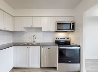 110 Nonquon Rd #101, Oshawa, ON L1G7H5