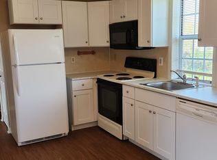 14 Windsor Ct, Millersville, PA 17551