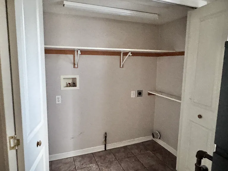 410 Floyd St #3 — Photo 14