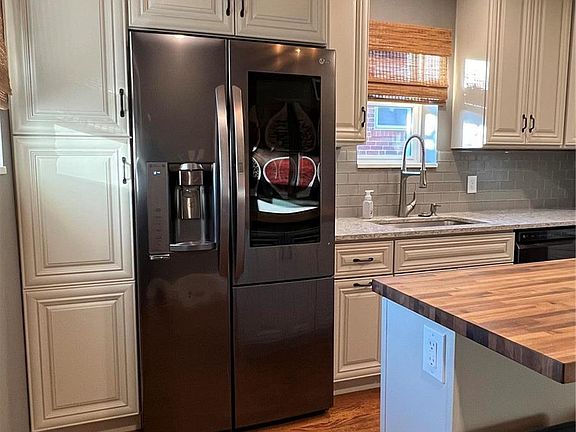 5th image of 6604 Lindenwood Pl