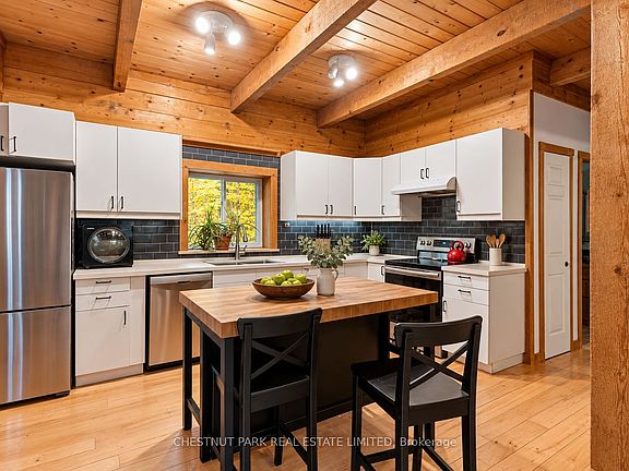 3rd image of 4380 Kennisis Lake Rd