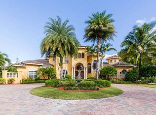 9251 NW 68th Ct, Parkland, FL 33067