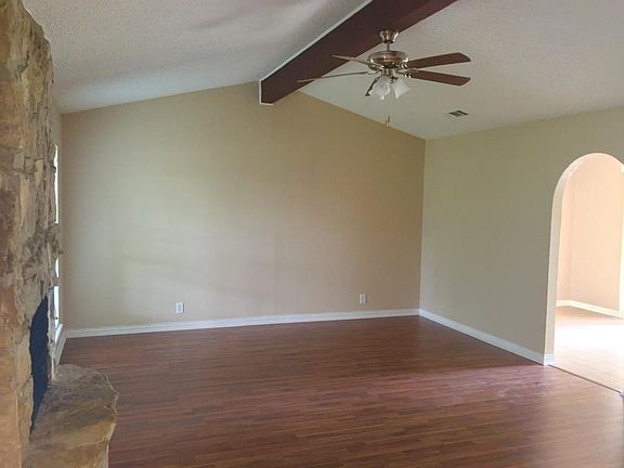 2nd image of 1619 San Antone Ln