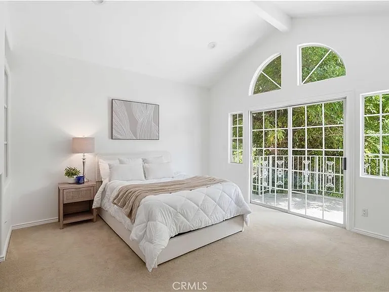 5224 Woodlake Ave — Photo 24