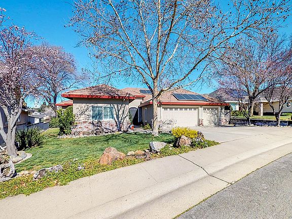 2nd image of 2216 Eagle Dr