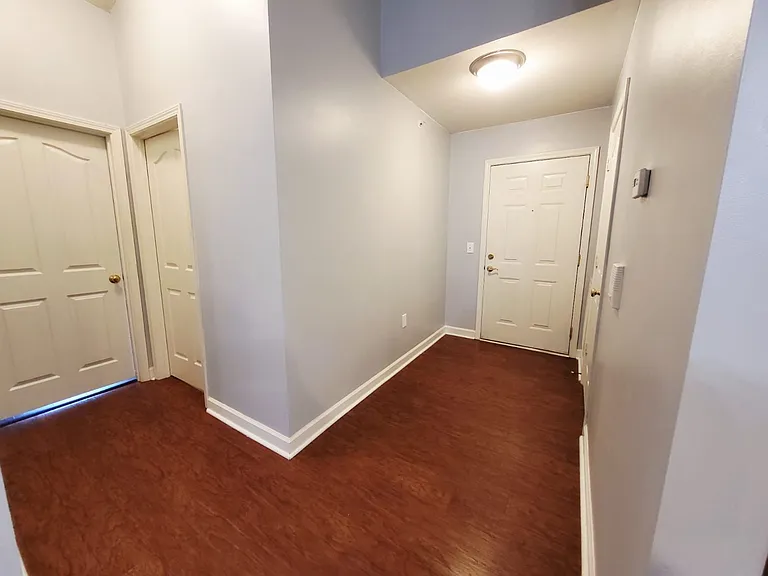339 Westbend Dr — Photo 13