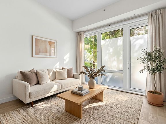 4th image of 4488 Cambie St #104