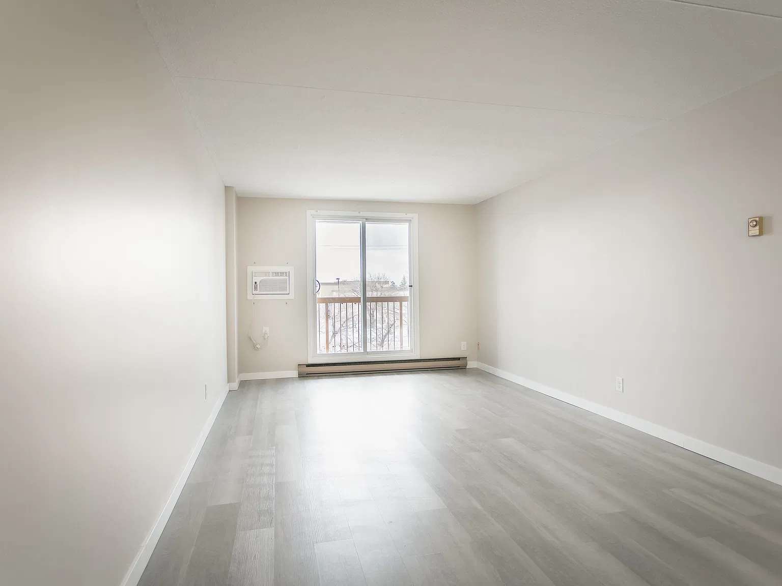 Ashbury Place — Photo 3