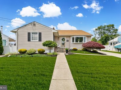 754 Devenney Dr, Bellmawr, NJ, 08031