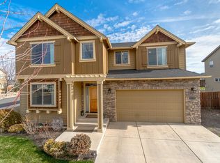 690 NW Greenwood Loop, Redmond, OR