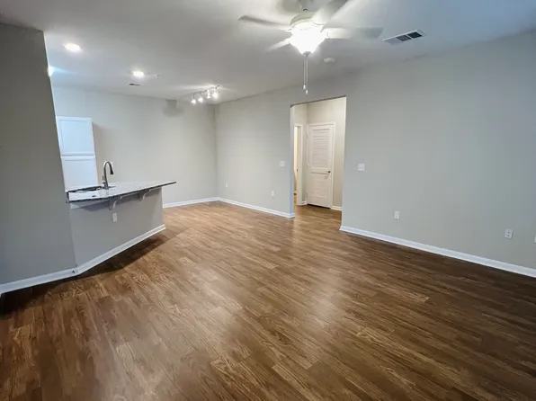 472 Houston Ridge Dr #816, Haslet, TX 76052