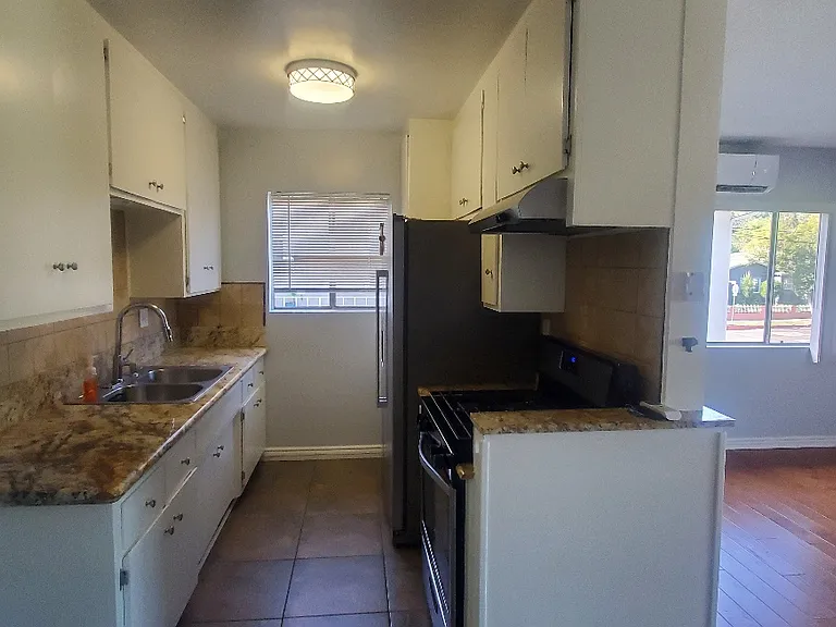 2244 Addison Way #4 — Photo 6