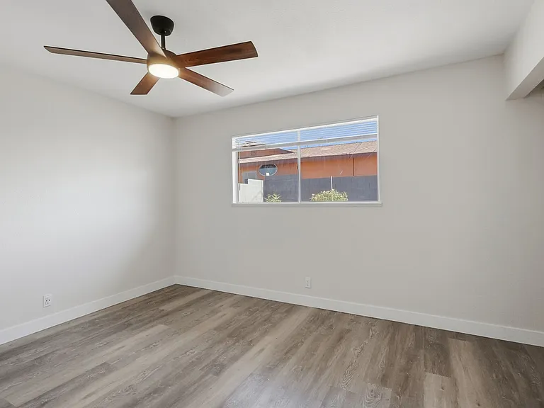 6452 Bristol Way — Photo 11