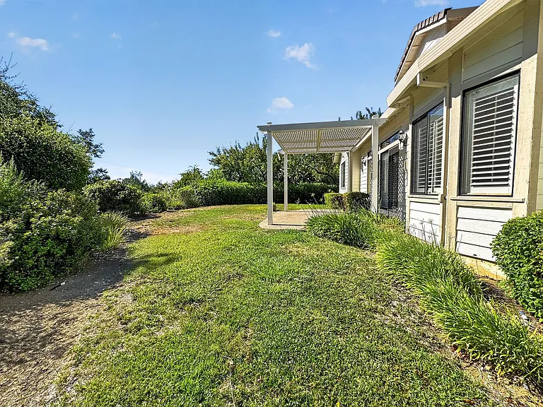 507 Woodfern Ct — Photo 45