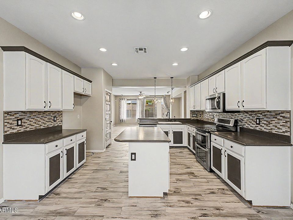 1st image of 18585 E RYAN Road