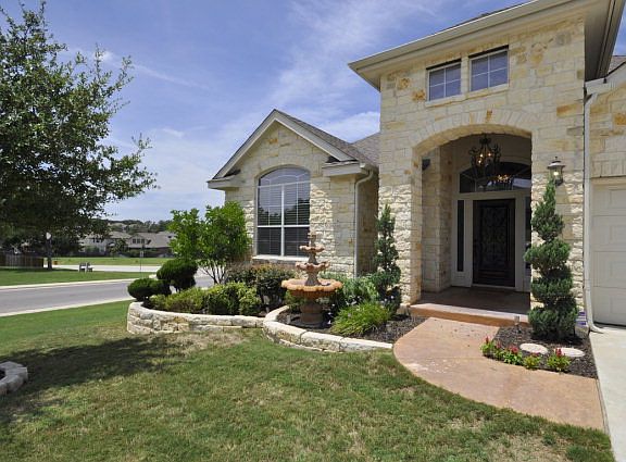 2nd image of 3146 Soledad Ln