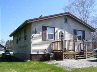 997 Warren Hill Rd, Palmyra, ME 04965