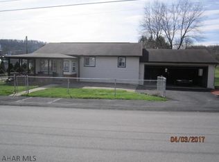 202 Susquehanna St, Northern Cambria, PA 15714