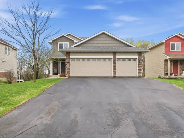 21340 Hytrail Cir, Lakeville, MN 55044