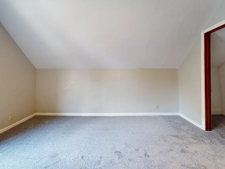 2053 W 95th St — Photo 44