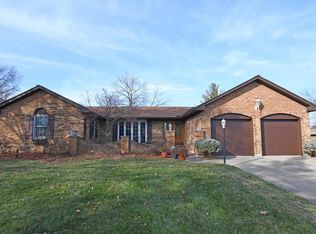 9511 Millbrook Dr, Cincinnati, OH 45231