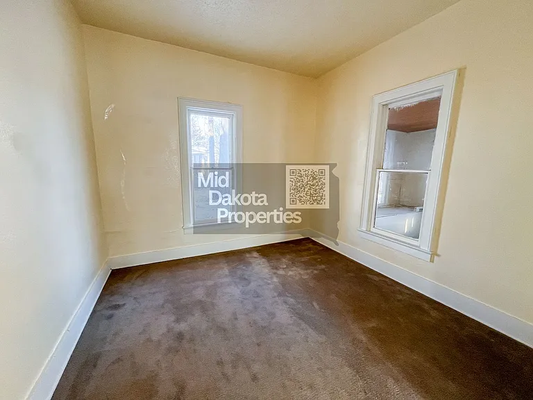 515 E Hanson Ave — Photo 12