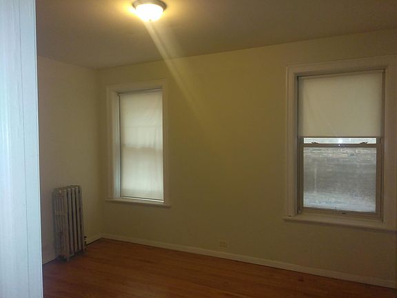2nd image of 8121 S Maryland Ave APT 2