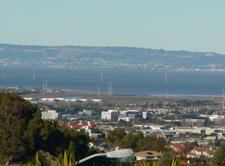 1044 Crestview Dr, Millbrae, CA 94030